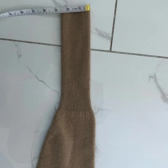 Wilfred/ Knit merino wool/ Mock  neck/ Tan sweater/ Size US S - Picture 13 of 13